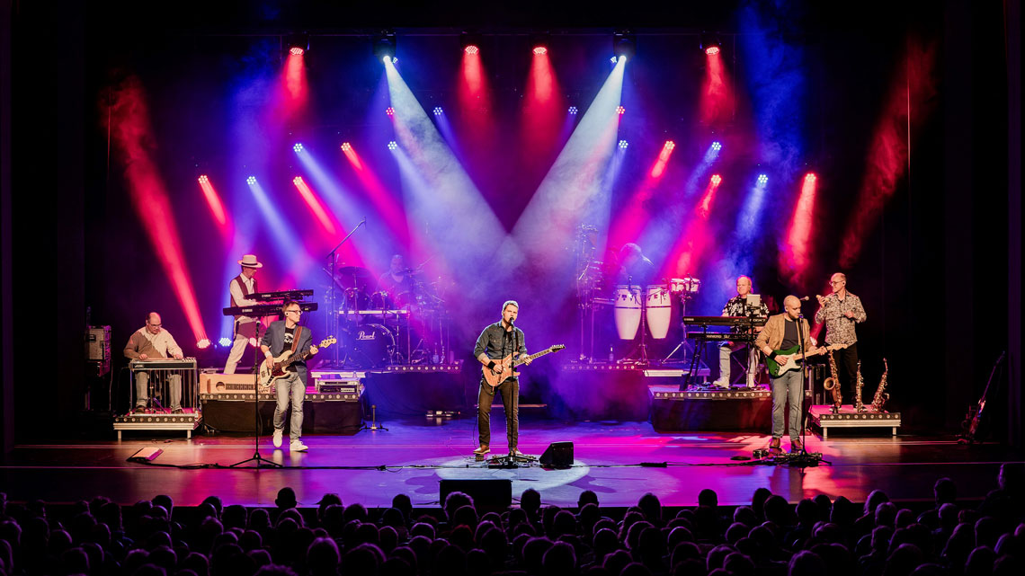 One Night Of Dire Straits am 22. November 2025 im Capitol Mannheim_Foto: Marco Böhme